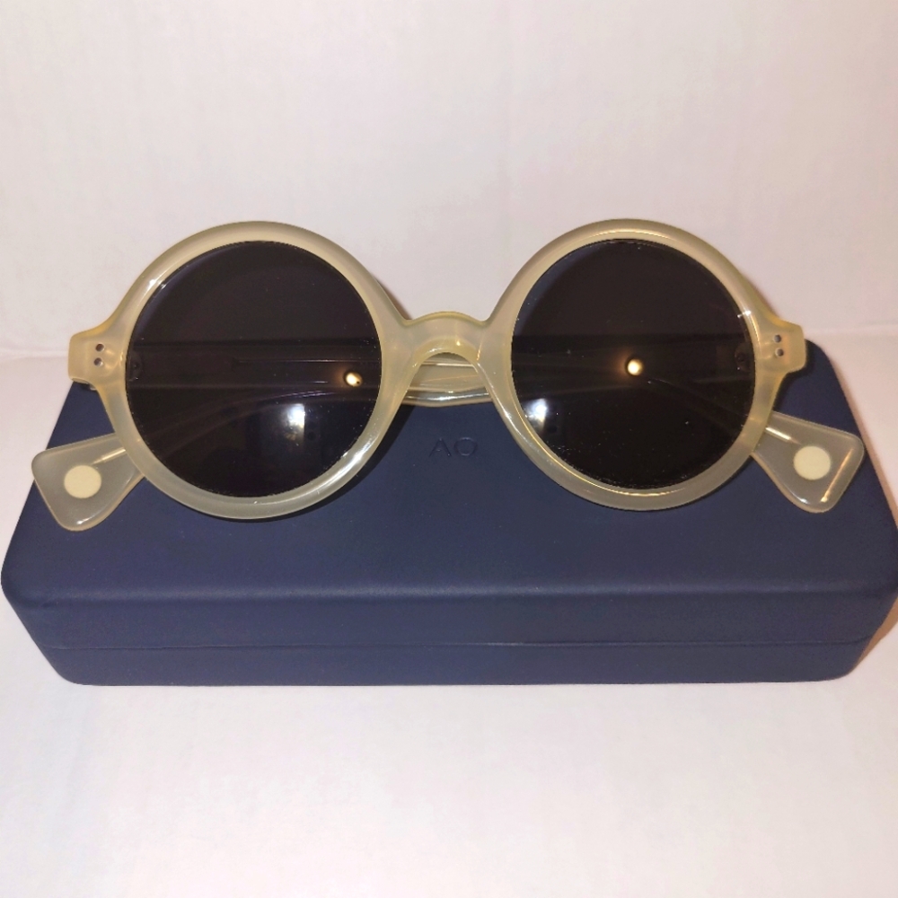 Article One Sun Sun 02 Sunglasses
